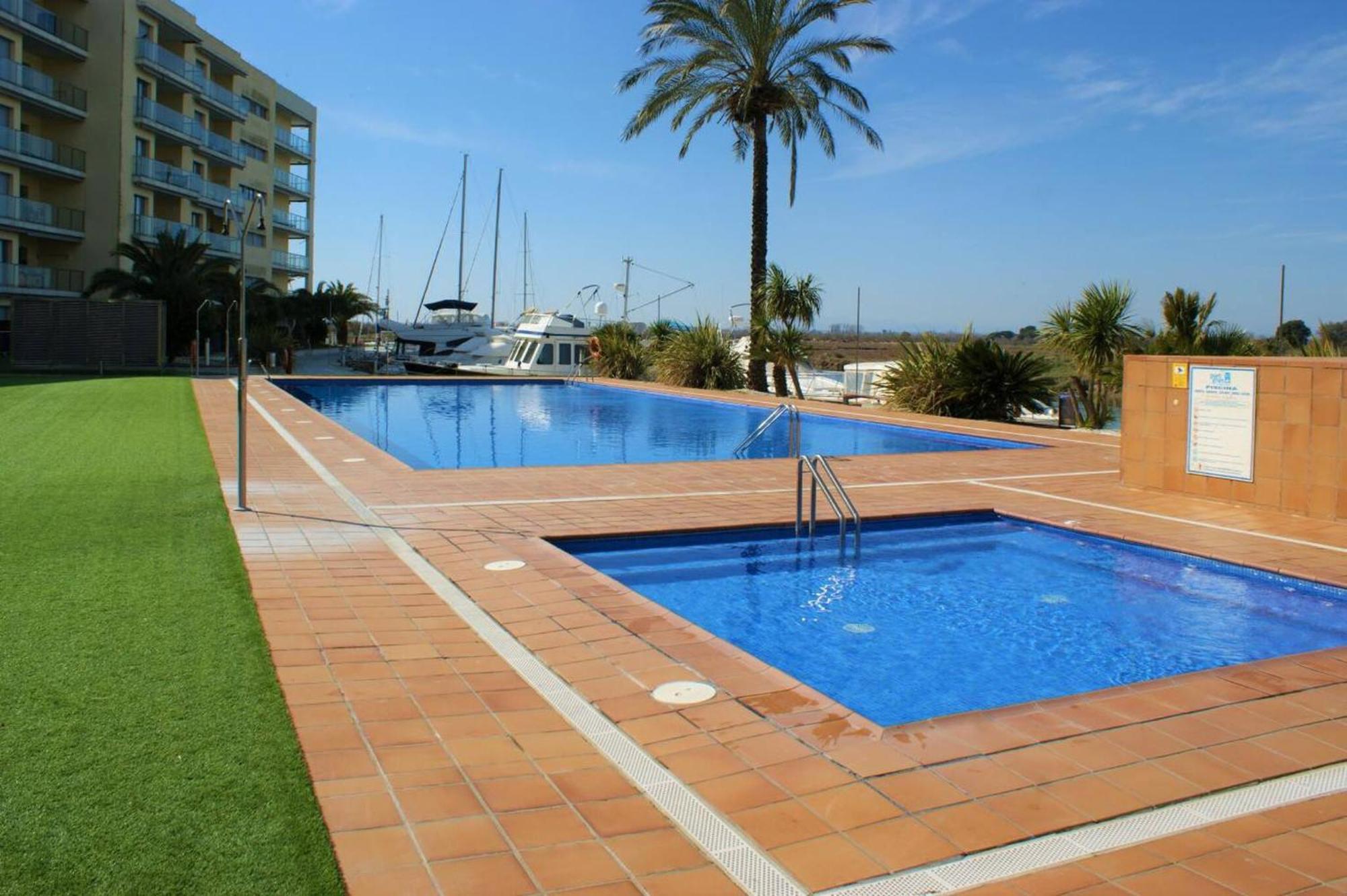 Precioso En Complejo De Al Standing Apartamento *